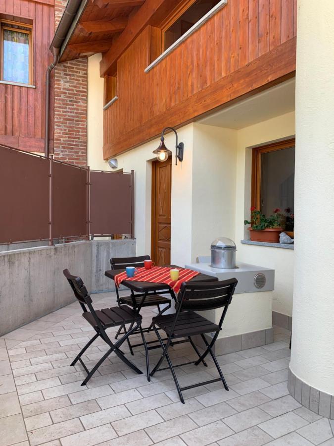 Casa Vacanze Anais Nus Kültér fotó