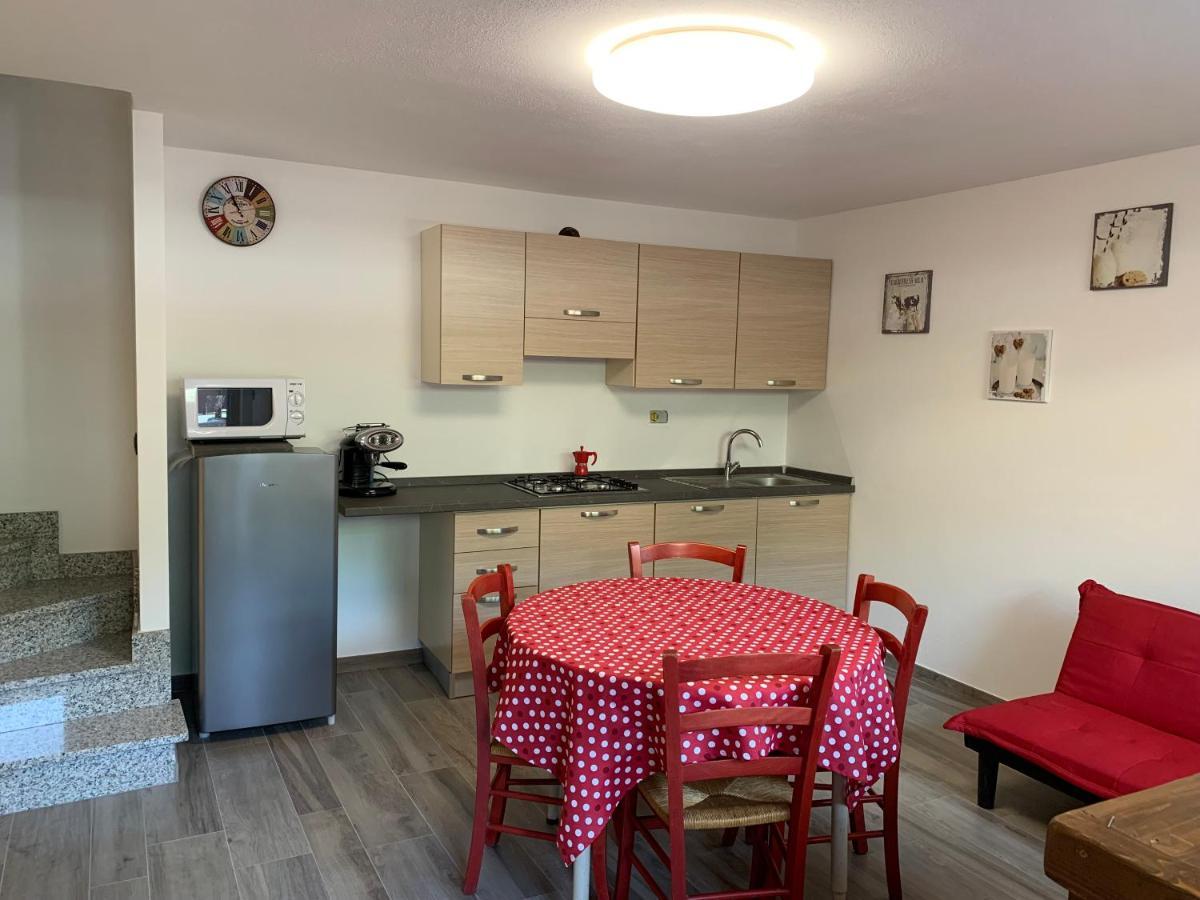 Casa Vacanze Anais Nus Kültér fotó